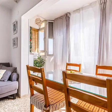 A&n Malaga, Hotel